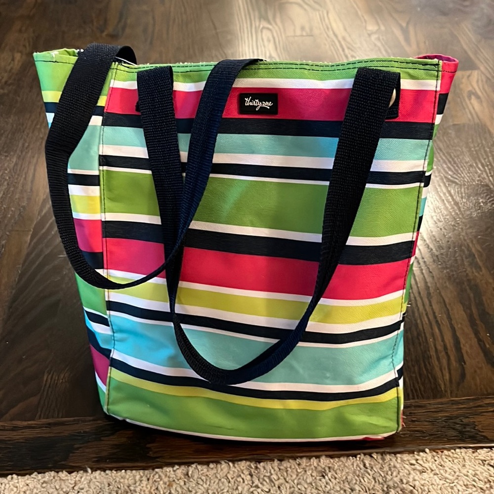 Used but in good condition Thirty One bag